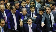 Obstrução no Congresso: Líderes de centro cobram punição de aliados de Bolsonaro e temem precedente para chantagem