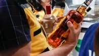 Operação em São Paulo apreende cerca de mil bebidas adulteradas e interdita seis estabelecimentos
