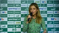 Provocação ao Corinthians? Ao lado de Carlos Miguel, Leila Pereira diz que Palmeiras ‘honra seus compromissos’