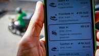 Alesp aprova PL sobre transporte de passageiros por mototáxis por aplicativo no estado de SP