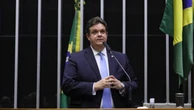 Oposição aumenta pressão sobre novo ministro da Previdência e tenta criar CPI do INSS