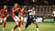 Corinthians joga com reservas, leva pressão da Portuguesa, mas garante empate