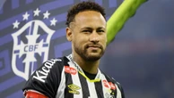 Neymar joga 90 minutos pelo sexto jogo seguido e bate marca do PSG