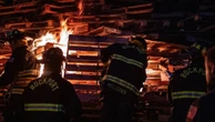 Atirador embosca bombeiros em serviço e deixa ao menos dois mortos nos Estados Unidos