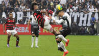 Lateral do Corinthians leva seis pontos na cabeça após grave entrada de Bruno Henrique