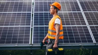 Famílias que gastam mais de R$ 600 na conta de luz veem na energia solar uma solução