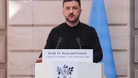 Autoridades russas devem parar a guerra ou procurar ‘abrigos antiaéreos’, diz Zelensky