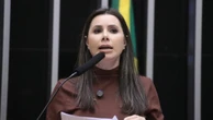 Câmara aprova prorrogação da regularização fundiária sob relatoria de Carol De Toni