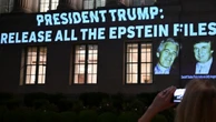 Trump diz que ‘nunca’ foi informado de que seu nome estava nos arquivos Epstein, condenado por tráfico sexual