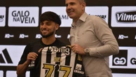 Biel faz juras de amor ao Atlético-MG após frustração com o Corinthians e já pode estrear