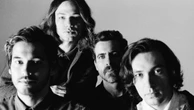 Confirmando grande fase, Terno Rei faz maior show solo da carreira em SP 