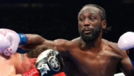 Crawford vence Canelo por decisão unânime e é campeão indiscutível em três categorias do boxe