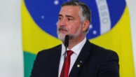 Paulo Pimenta chama apoiadores de Trump de’vira-latas’ após tarifa dos EUA contra o Brasil