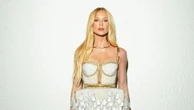 Roupas apertadas como o vestido que Marina Ruy Barbosa usou em Cannes podem comprometer a circulação