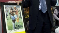 A rivalidade entre Pelé e Bobby Moore virou amizade fora dos gramados