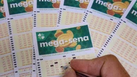 Mega-Sena acumula e prêmio principal vai para R$ 16 milhões