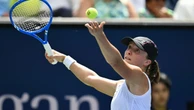 Iga Swiatek bate Ekaterina Alexandrova e avança às quartas do US Open