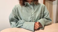 ｢うなじが見える…｣髪型や服装を事細かに上司がチェック　指示に従い続けた40代非正規公務員が"雇い止め"のなぜ？ | ライフ | 東洋経済オンライン