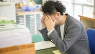 ｢あの子だけ特別扱いしている｣"良い先生ほど消耗する"コンプライアンス時代の先にあるのは教育現場の絶望 | キャリア・教育 | 東洋経済オンライン