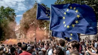 EU離脱から10年､イギリスで広がる混乱と後悔…｢ブレグジット｣が経済に大打撃､首相交代も止まらない | 政治・経済・投資 | 東洋経済オンライン
