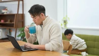 ｢親でもないくせに｣の一言になぜ継親はイラッとするのか　4組に1組が再婚の時代､血縁より深刻な"中途養育者"の問題 | ライフ | 東洋経済オンライン