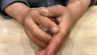 年収500万円を捨て､透析を受けて…一流電機メーカーを辞めた64歳が現金日払いの｢荷揚げ屋｣を30年以上続ける切実な理由 | ライフ | 東洋経済オンライン