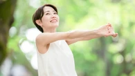 仕事の効率が劇的に変わる｢公園散歩｣の驚くべき効能…認知機能が20％向上､最新の｢環境神経科学｣が解明した脳の回復術 | ライフ | 東洋経済オンライン