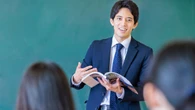 ｢社会人が《1年で教員免許取得》できる新課程｣創設へ､それでも人材が集まるとは思えない…背景に｢学校現場の特殊性｣ | キャリア・教育 | 東洋経済オンライン