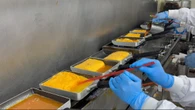 990円､冷めても旨い"ロケ弁王者"の秘密｢味より見た目｣に逆らい｢1日1万食｣でも玉子焼きは手作り | ビジネス | 東洋経済オンライン