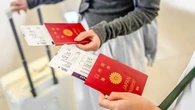 パスポート手数料"値下げ"でも｢出国税3000円にUP｣旅行者が損する"境界線"　入国税ではダメ？なぜ日本人も？税収は何に使う？ | ライフ | 東洋経済オンライン
