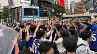 W杯オランダ戦後…朝7時｢大興奮の渋谷｣で見た"意外な光景"　熱気に包まれたスクランブル交差点､サポーターのマナーは？ | ライフ | 東洋経済オンライン