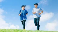 ｢ゆっくり走るほど健康になる！？｣…70代からでも始められる《体にいいランニング》3つの新常識…睡眠改善効果も | ライフ | 東洋経済オンライン