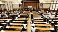 〈異常事態〉国公立離れで私大受験者が急増､定員厳格化もあり｢模試A判定でも不合格｣の26年度大学入試 | キャリア・教育 | 東洋経済オンライン