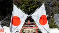 日本人の右傾化はウソ？ "日本の危機"に右派の動きが活発化も､世論はむしろ｢無関心｣の実態 | 政治・経済・投資 | 東洋経済オンライン
