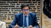 Óscar López dará explicaciones hoy en el Senado por la supuesta "juerga" de Ábalos en el Parador de Teruel