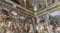 El espacio más imponente de las Estancias de Rafael de los Museos Vaticanos recupera sus colores originales
