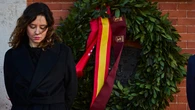 De la Reina Letizia con vestido azul a Ayuso de negro, los looks más sobrios en el homenaje a las víctimas del 11M
