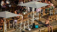 El verano impulsa la facturación de las empresas: se dispara un 6% en junio y acumula dos meses de ascensos