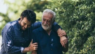 No es caminar ni cuidar nietos: este es el pasatiempo que más estimula la mente a partir de los 65 años