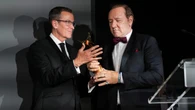 Kevin Spacey recibe un premio en Cannes y carga contra las listas negras en Hollywood: "La historia se repite"