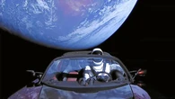 La pesadilla de Elon Musk: hay tantos Tesla sin vender que ya se ven desde el espacio