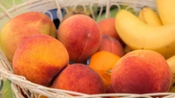 Las siete frutas que no debes poner en el frigorífico aunque haga calor: se conservan a temperatura ambiente