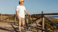 Así puedes evitar los dolores más habituales sobre la bici según un experto en biomecánica