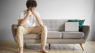¿Se te olvidan los nombres? Un neurólogo aclara cuándo es normal y cuándo conviene preocuparse
