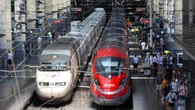 Renfe cierra la puerta a alquilar trenes de alta velocidad a otras operadoras para que puedan llegar a Galicia o Asturias