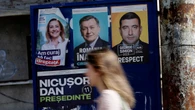 Los cuatro candidatos que tienen posibilidad de pasar a segunda vuelta presidenciales rumanas
