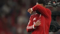 Así ha sonado el primer 'You'll Never Walk Alone' de la temporada en Anfield, en homenaje a Diogo Jota