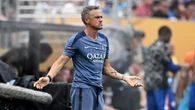 Luis Enrique golpea y tira a un jugador del Chelsea tras perder: la imagen es lamentable