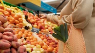 Mercadona confirma el origen de los melocotones que vende en sus supermercados este verano