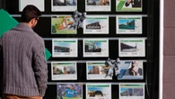 El precio también expulsa a los más jóvenes del alquiler: la edad media de los inquilinos es ya de 36 años